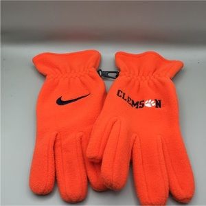 Nike /Clemson Gloves